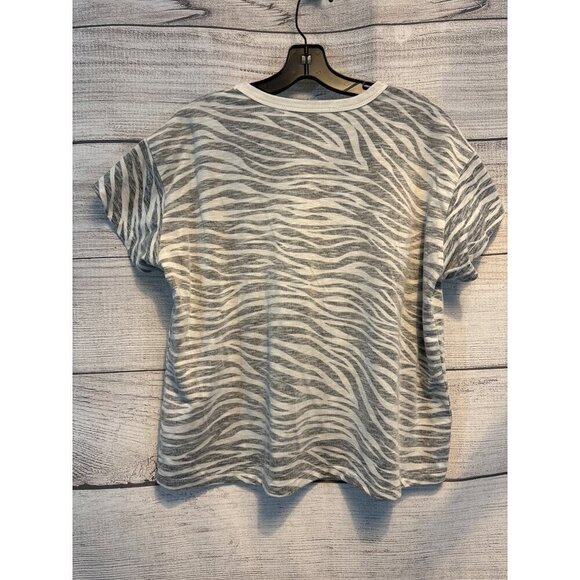 Women's Zebra print inside out T-shirt - Picture 2 of 5